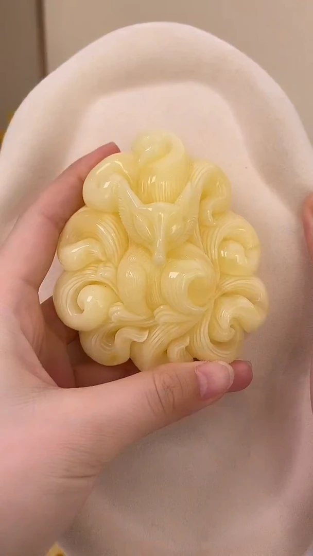 琥珀颈饰未镶嵌吊坠