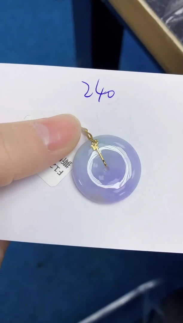 颈饰18K金镶嵌翡翠天然缅甸翡翠A货翡翠百元以上9元证书费自理