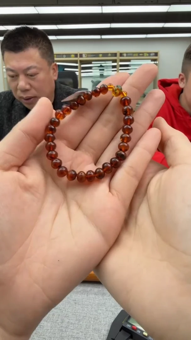 【闪购商品】琥珀手串未镶嵌480秒拍号