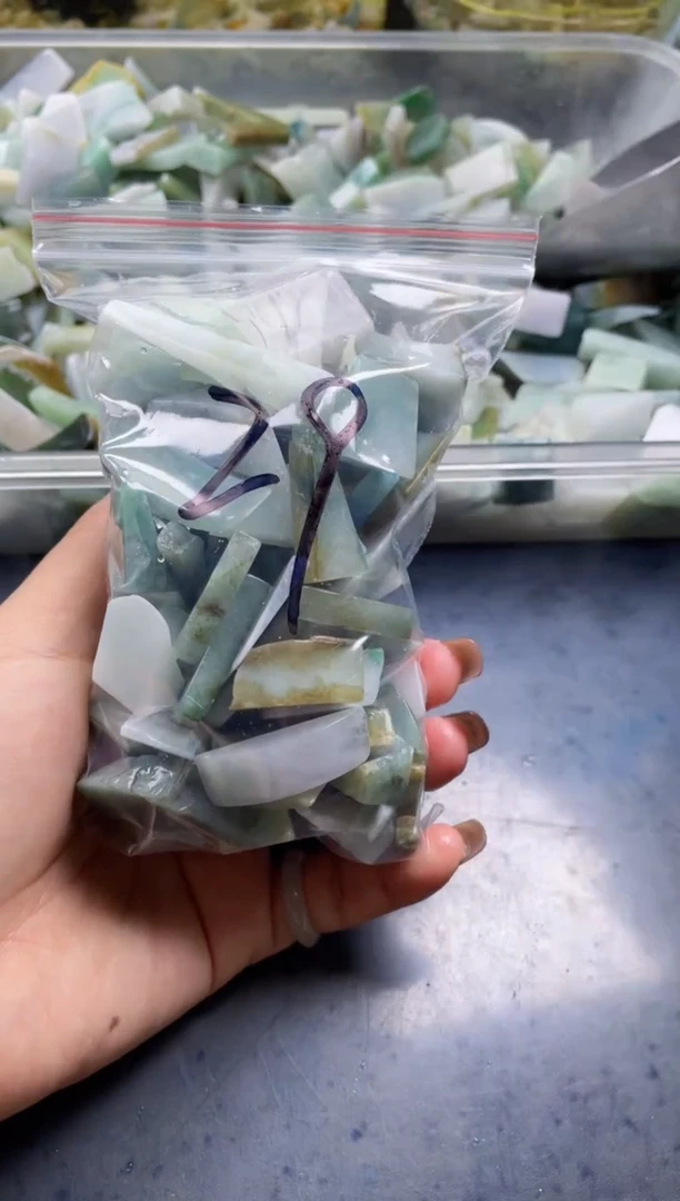 配石翡翠天然翡翠中号500克29