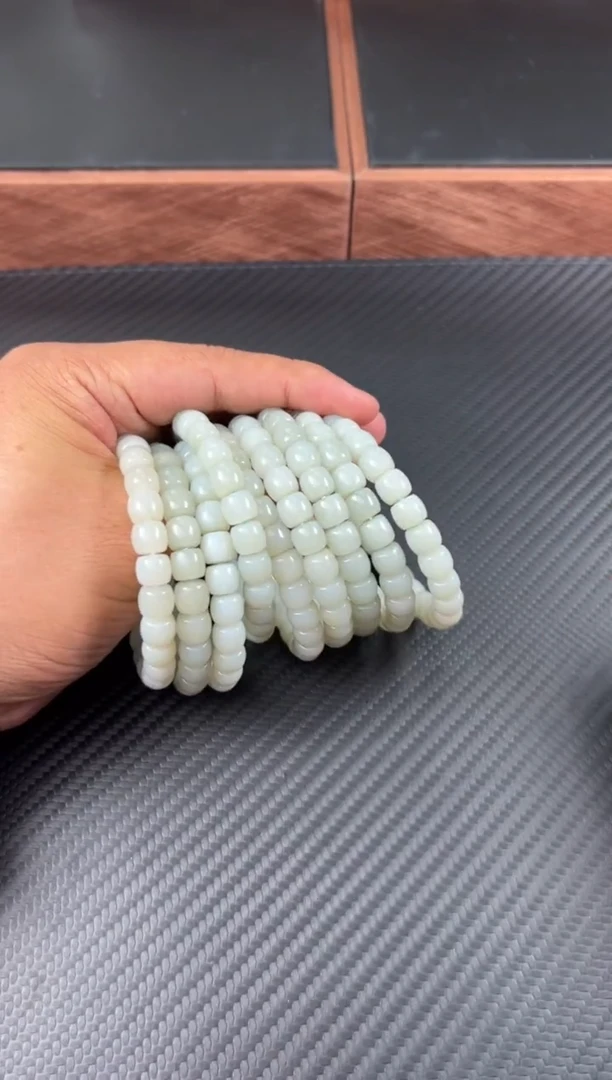 手串未镶嵌和田玉且末微色差近矿卡8直切M多样性发货拍一发一