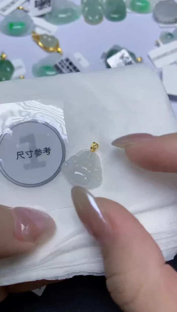 颈饰18K金镶嵌翡翠天然缅甸翡翠A货百元以上9元证书费自理