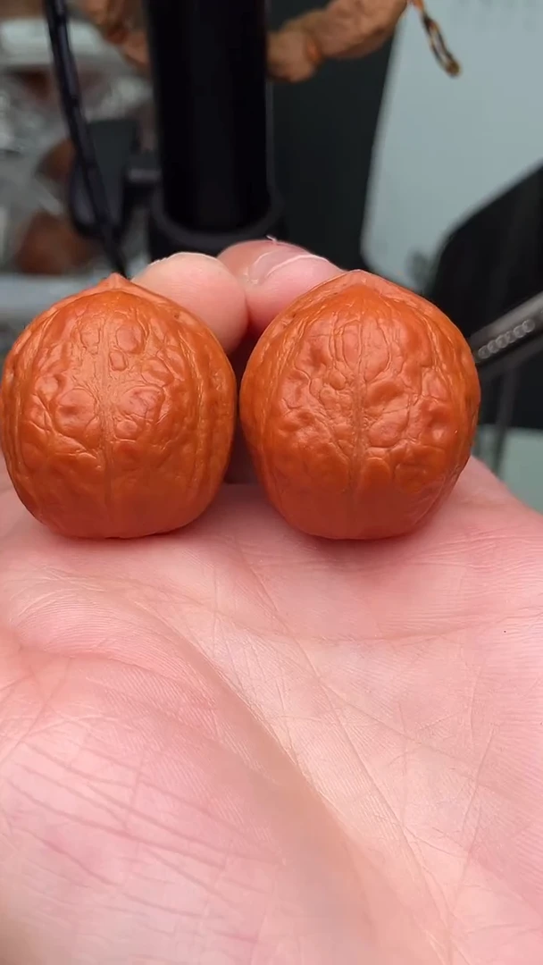 把件文玩核桃红玛瑙