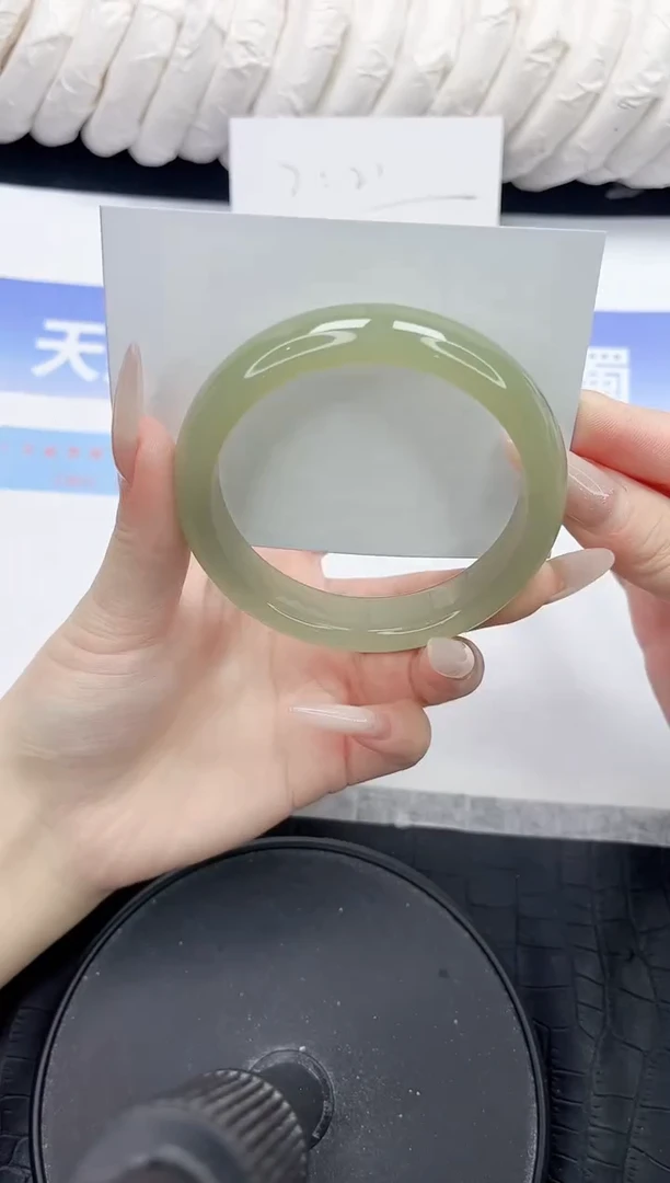 未镶嵌手镯石英质玉5-58.4