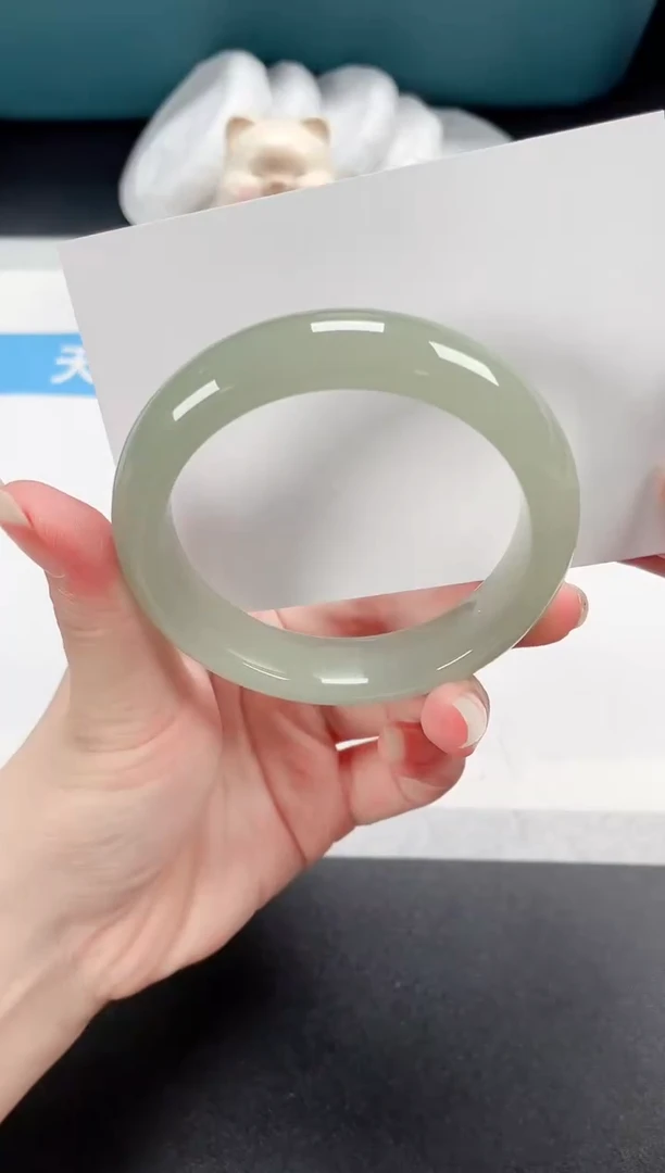 石英质玉手镯未镶嵌51-56.5