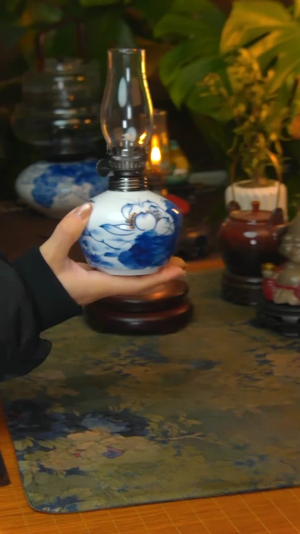 【闪购商品】景德镇陶瓷手工灯摆件
