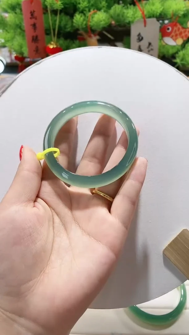 【闪购商品】玛瑙/玉髓手镯未镶嵌74-56