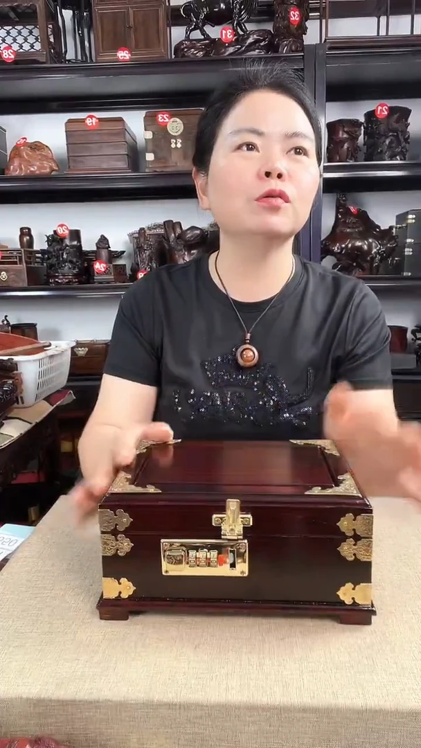 木389老李红木工艺品