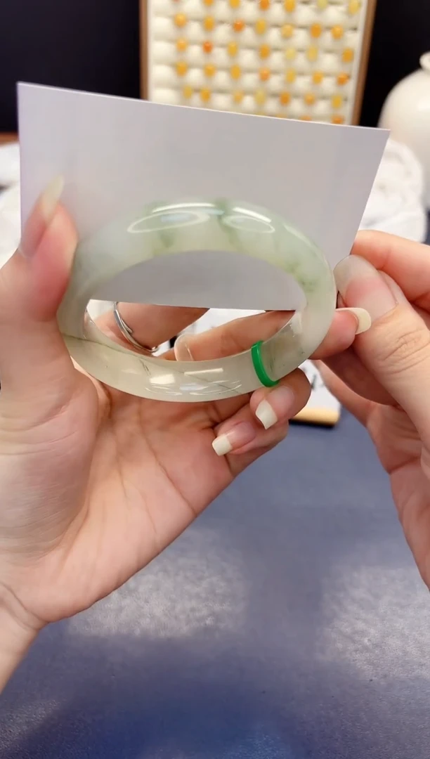 石英质玉手镯未镶嵌224-天山翠-圈口58