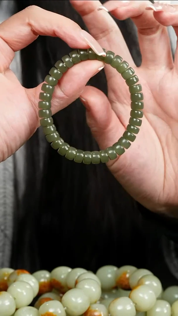 未镶嵌手链和田玉手串