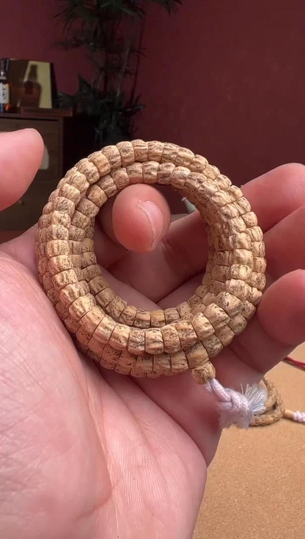 【闪购商品】柏香籽/百香籽手串030902