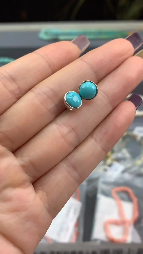 未镶嵌耳钉南红玛瑙洋.A151