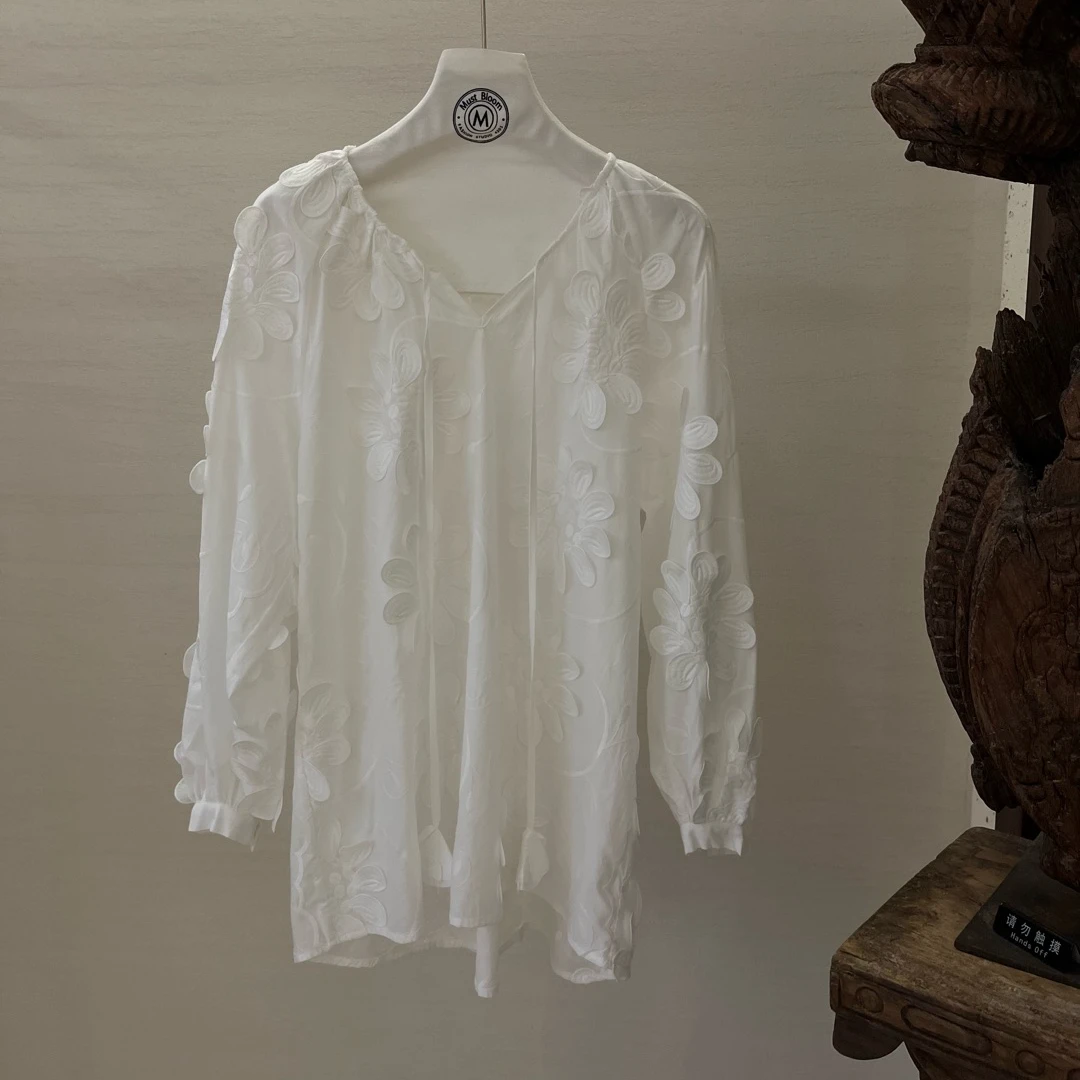 Pada.嘻&wang【繁华入梦】法式慵懒 立体花朵小衫 26335 Hi Fortune