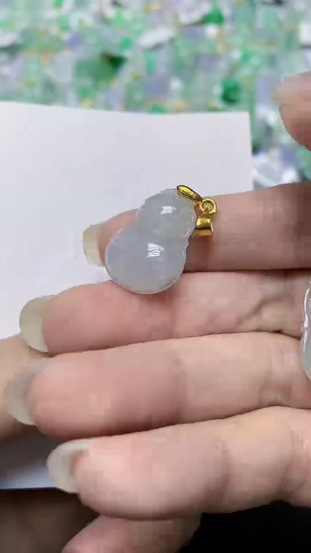 翡翠未镶嵌颈饰天然缅甸翡翠A货