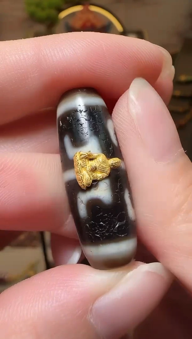 【闪购商品】玛瑙吊坠18K金镶嵌吊坠