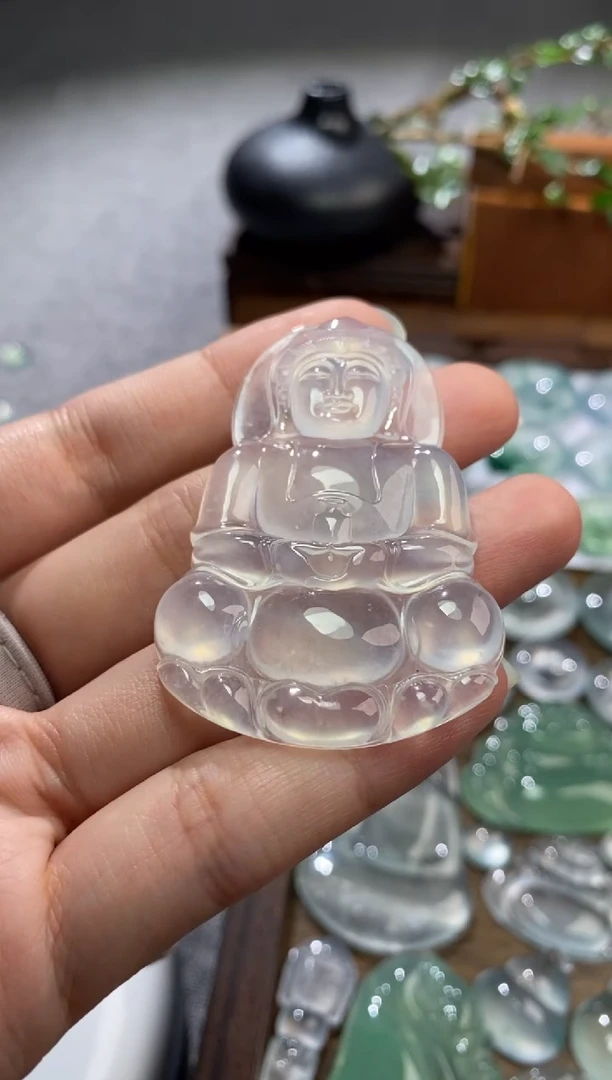 吊坠(不含链)未镶嵌翡翠观音