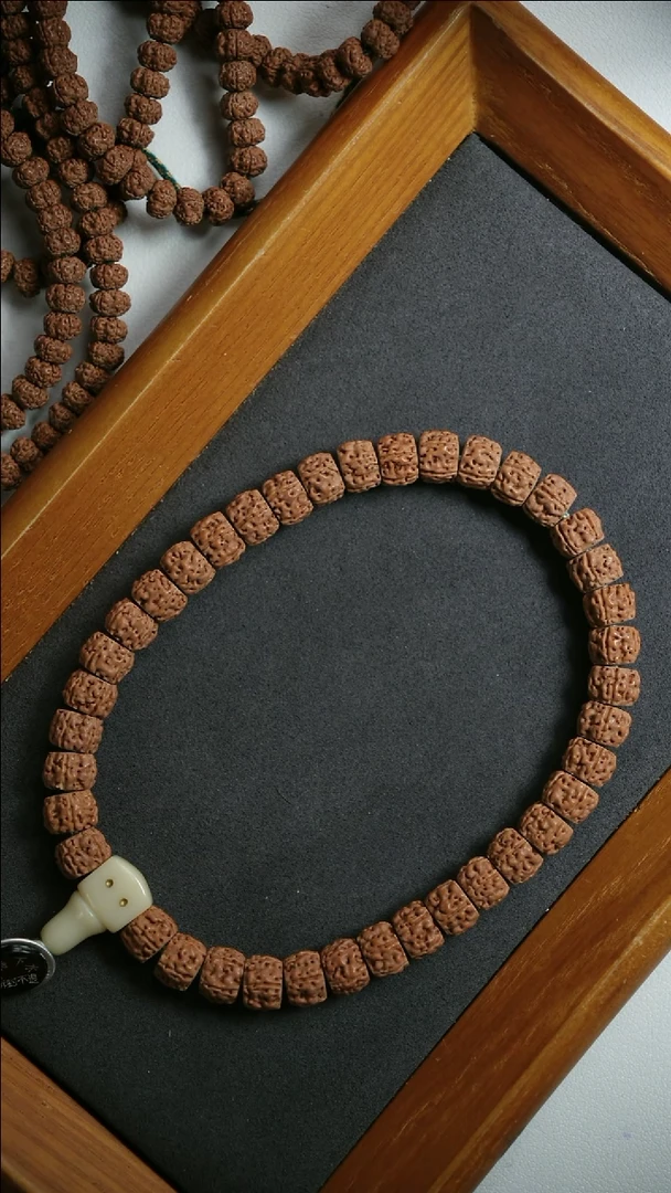 金刚菩提吊坠2013 手持  9+ 120