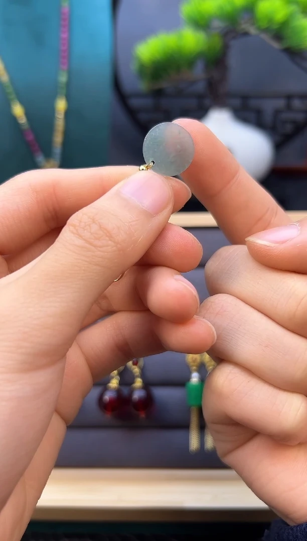 【闪购商品】翡翠耳饰14K金镶嵌E95