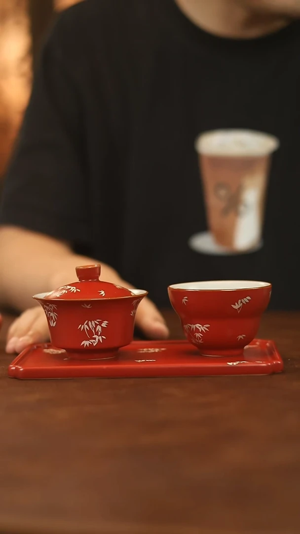 瓷片故宫红盖碗+长盘+葫芦杯