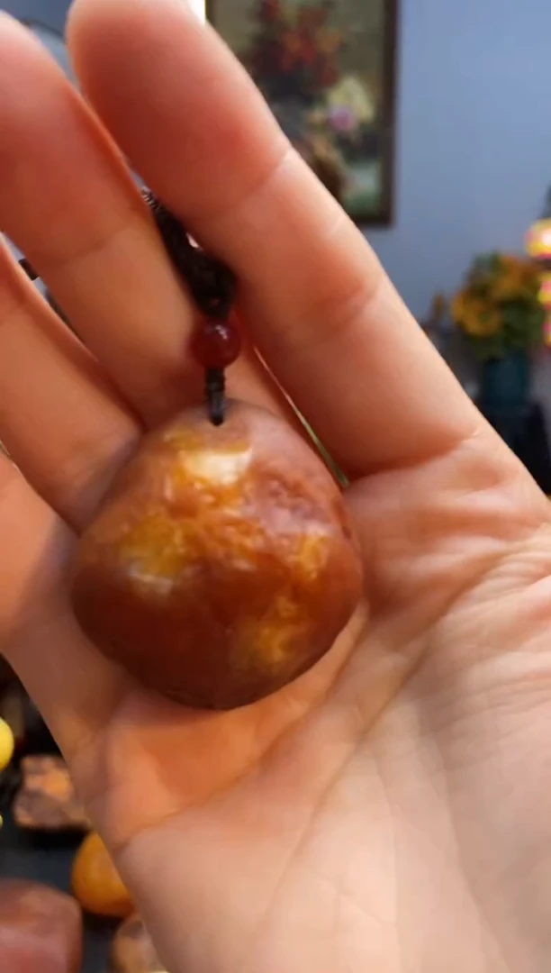 琥珀颈饰未镶嵌挂件