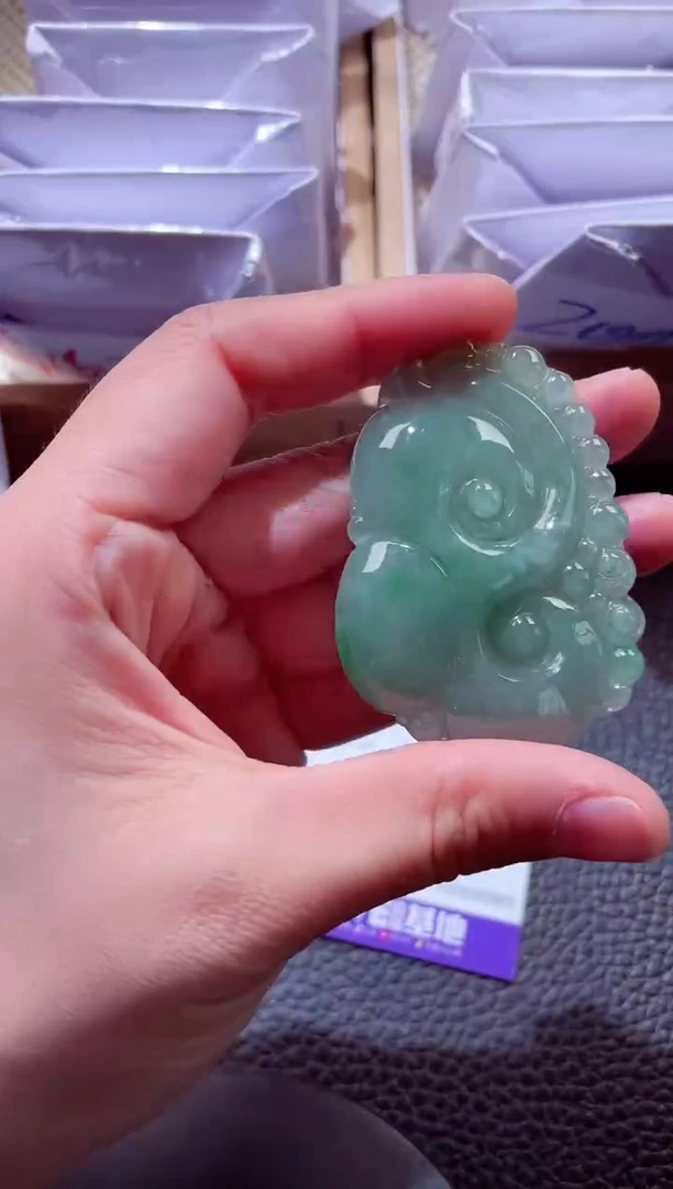 颈饰未镶嵌翡翠00001277