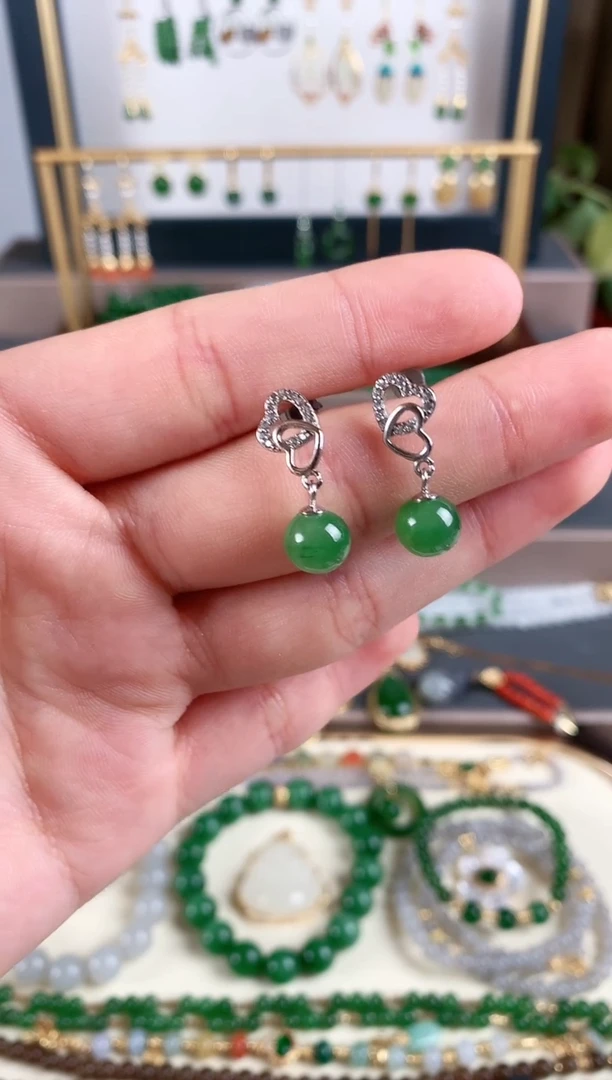 银S925镶嵌和田玉耳饰1