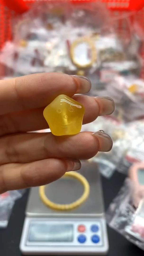 未镶嵌琥珀珠宝奇石1197