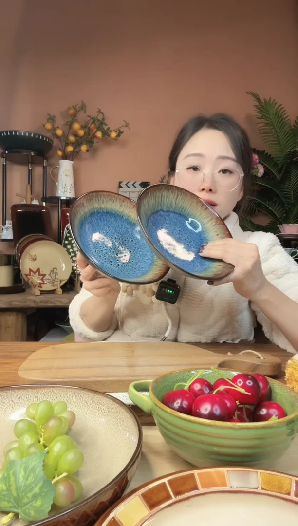 陶瓷7.5英寸渐变色碗 2件 微瑕疵