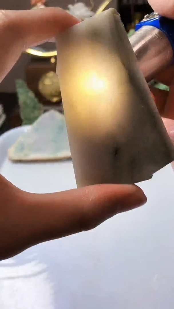 翡翠未镶嵌颈饰天然A货翡翠