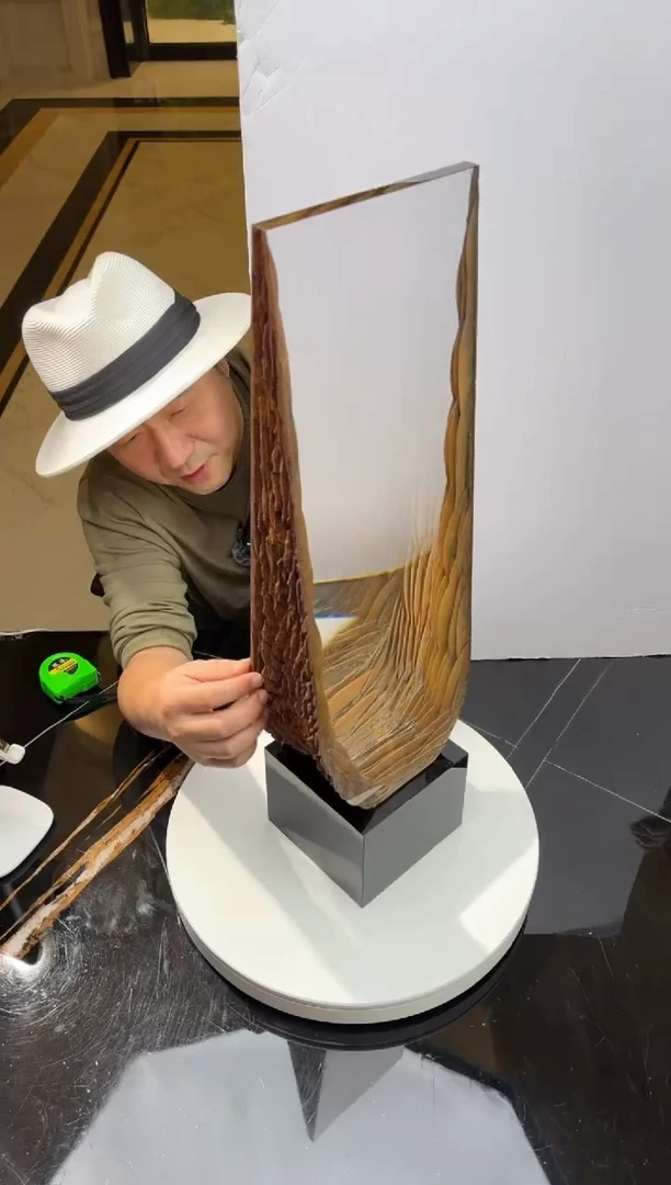 【闪购商品】摆件AJ06348科罗拉多+15*15黑底座