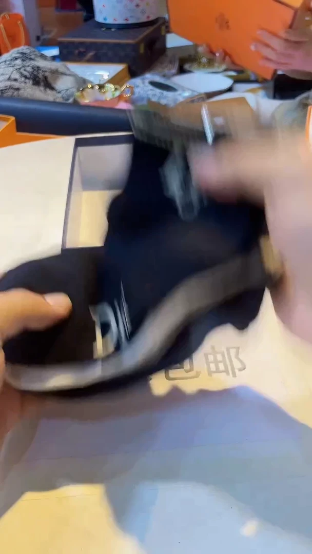 杯鸿辉家品牌瓷器，京东包邮！D1袜子