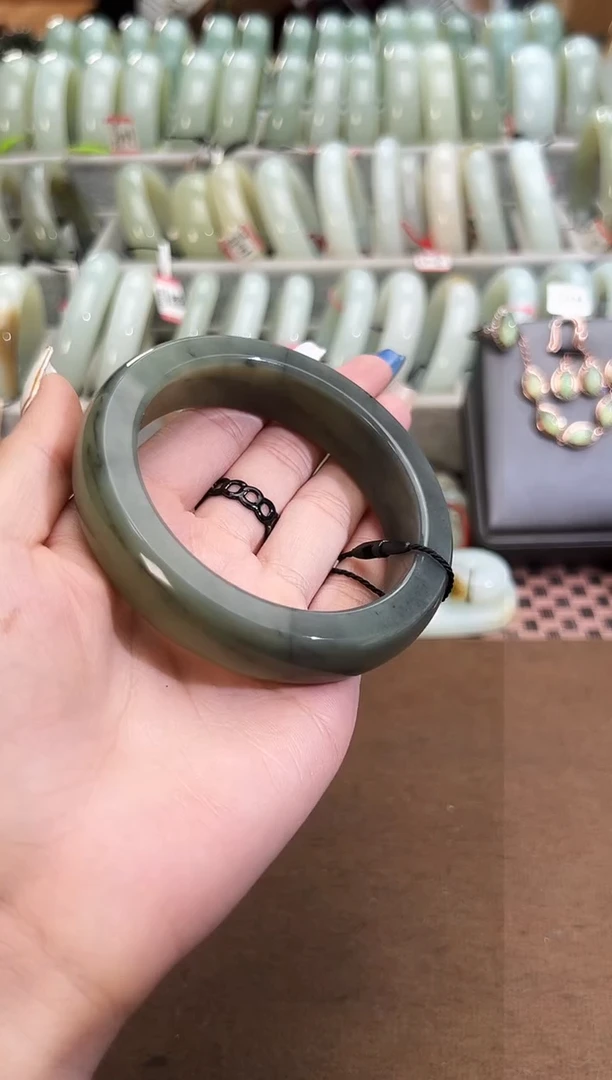 未镶嵌手镯和田玉若羌料青花手镯圈口60+