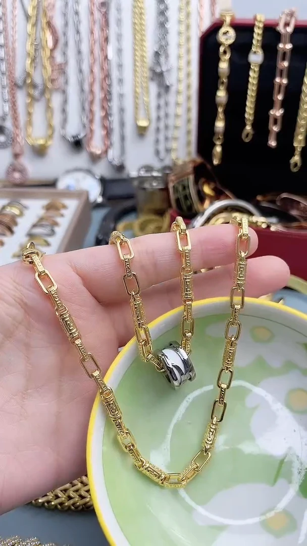 瓷片AAAAAAAAAAAAAAAA