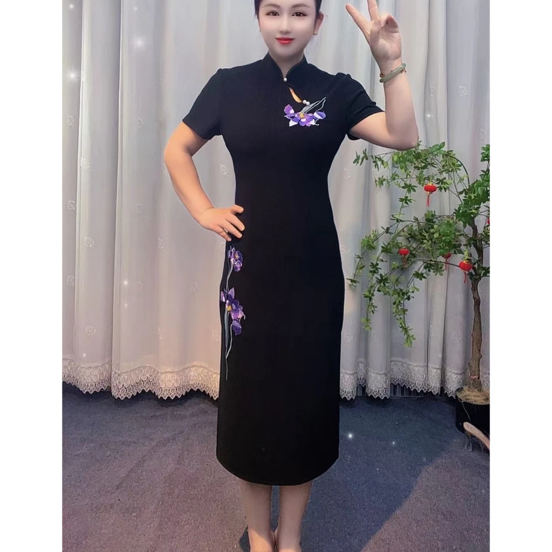 新中式刺绣大码高级气质遮肉显瘦镂空设计款旗袍连衣裙小礼服兰妃