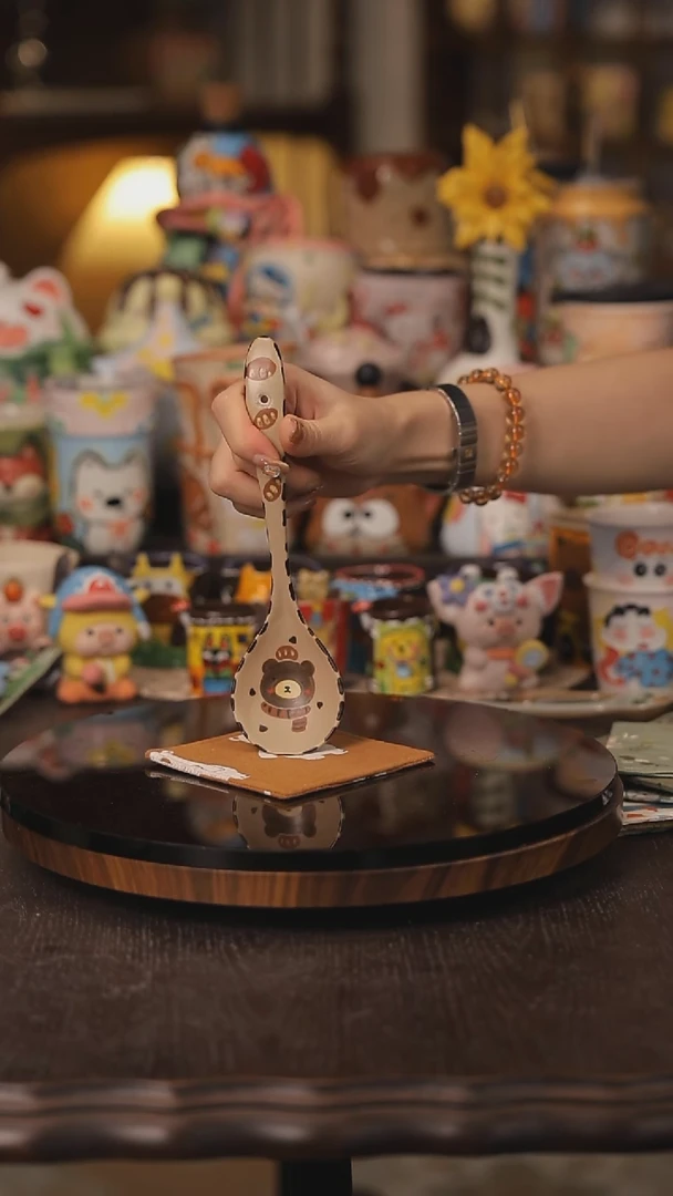 景德镇釉下彩绘设计师款式陶瓷