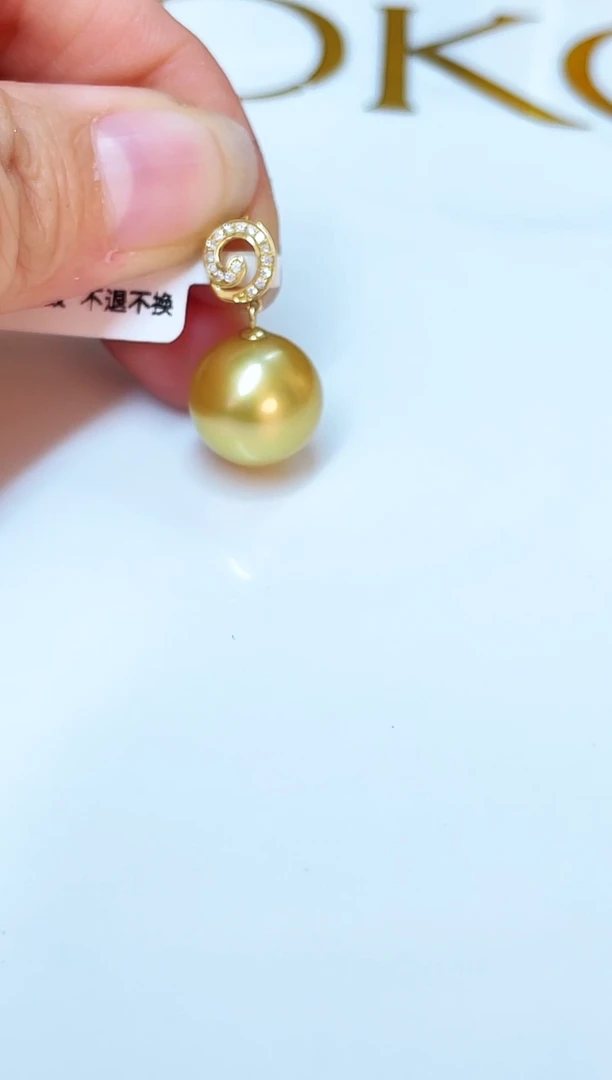 18K金镶嵌颈饰海水珍珠13-14mm
