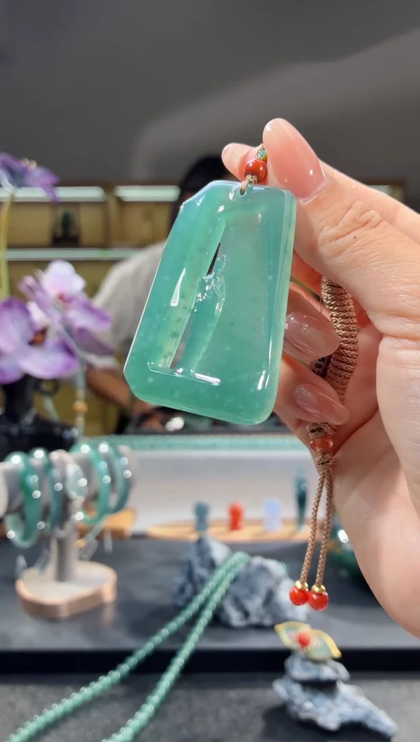 吊坠(不含链)未镶嵌翡翠悟道