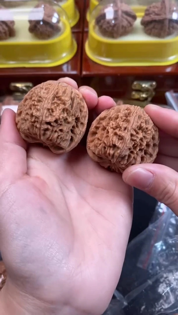 把件文玩核桃南疆石40尺s924