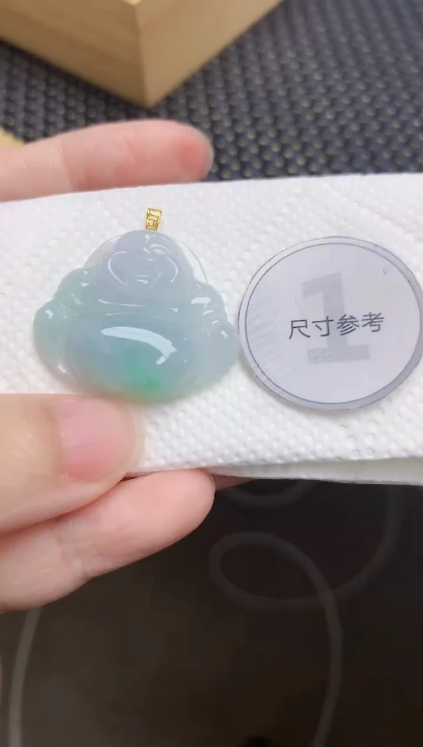 颈饰18K金镶嵌翡翠天然缅甸A货翡翠