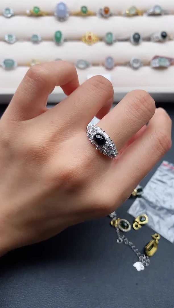 银S925镶嵌戒指翡翠66666666+6