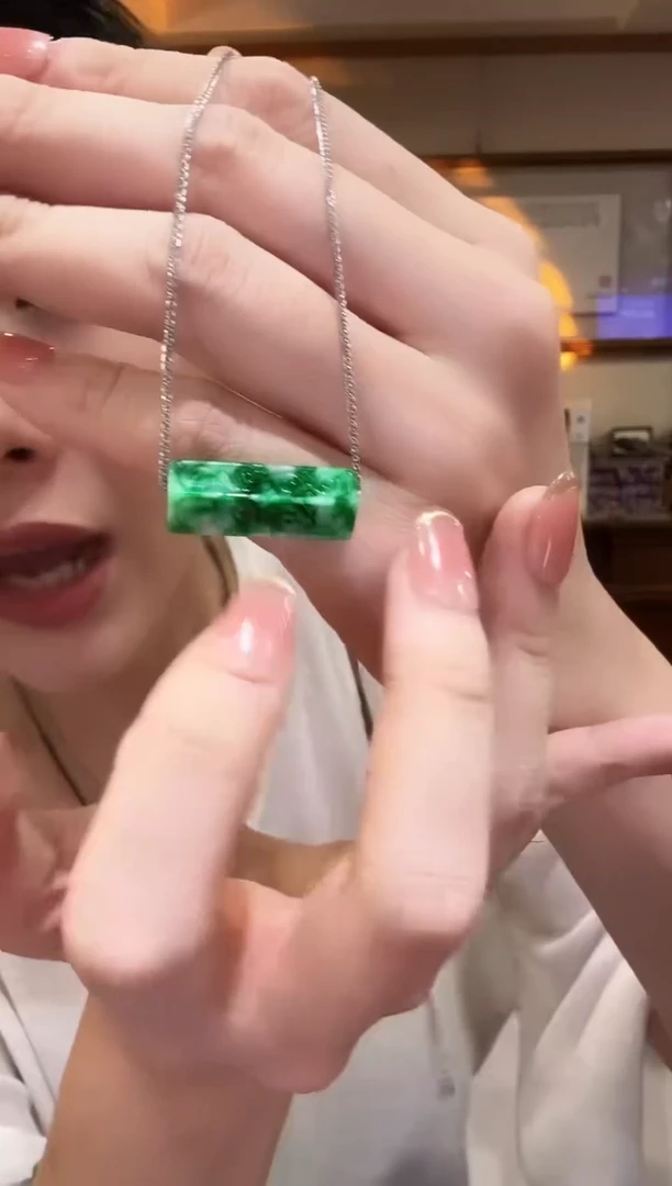 颈饰未镶嵌翡翠国风