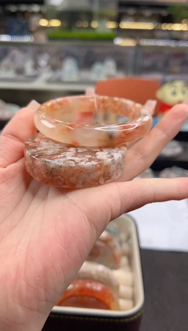 未镶嵌手镯石英质玉尘*丷圈口（赠品镯心）