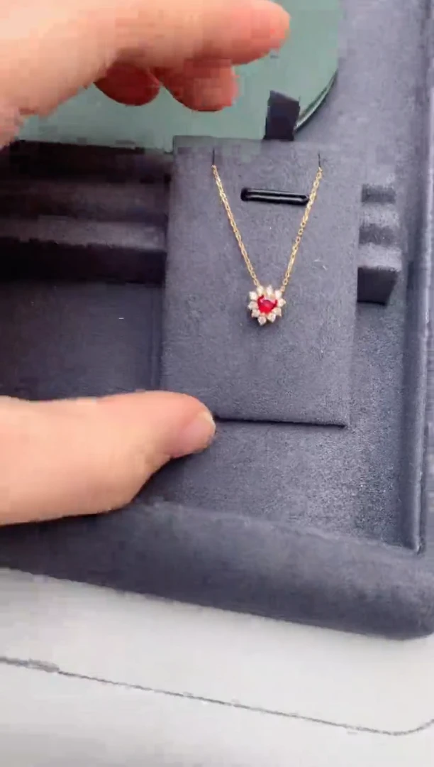 18K金镶嵌颈饰红宝石0.29ct红宝石  DB