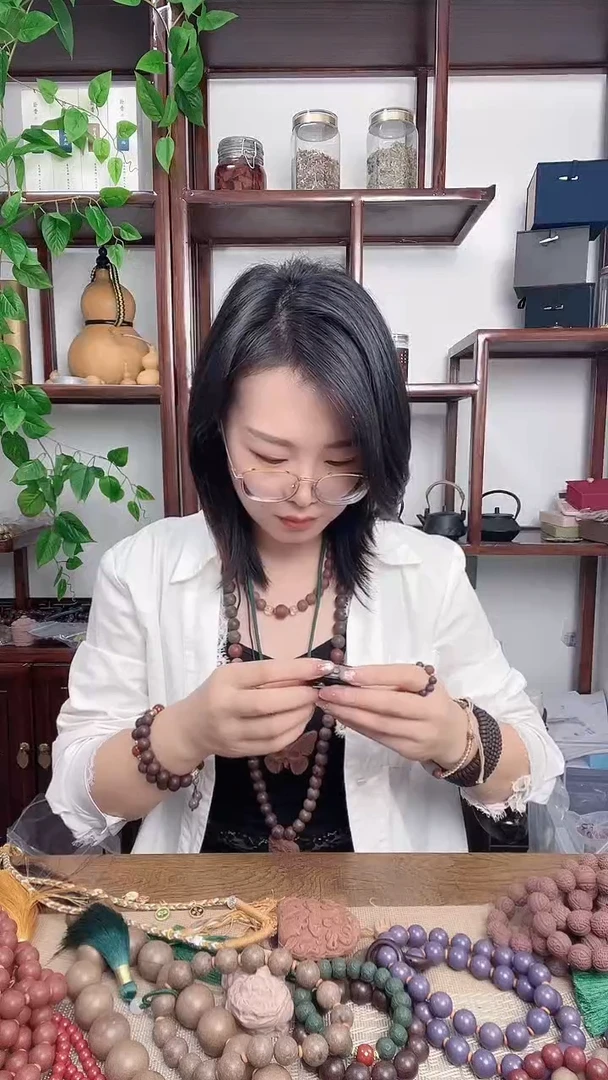 泥塑抱扑+金颜茉莉的脖挂
