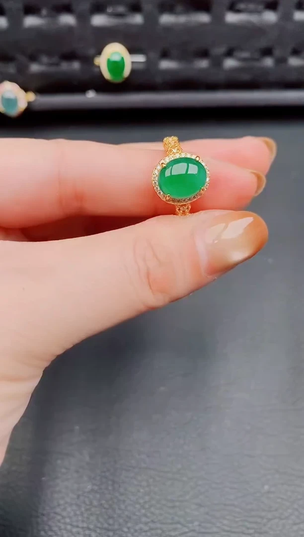 【闪购商品】翡翠戒指银S925镶嵌天然a货翡翠610