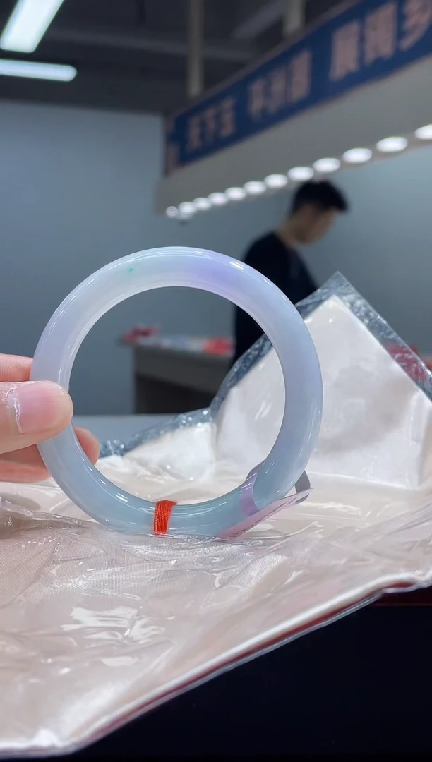 未镶嵌手镯翡翠3
