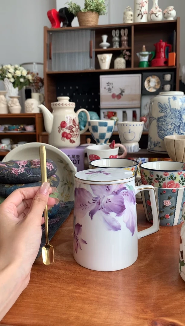 瓷紫色鸢尾花马克杯 送勺