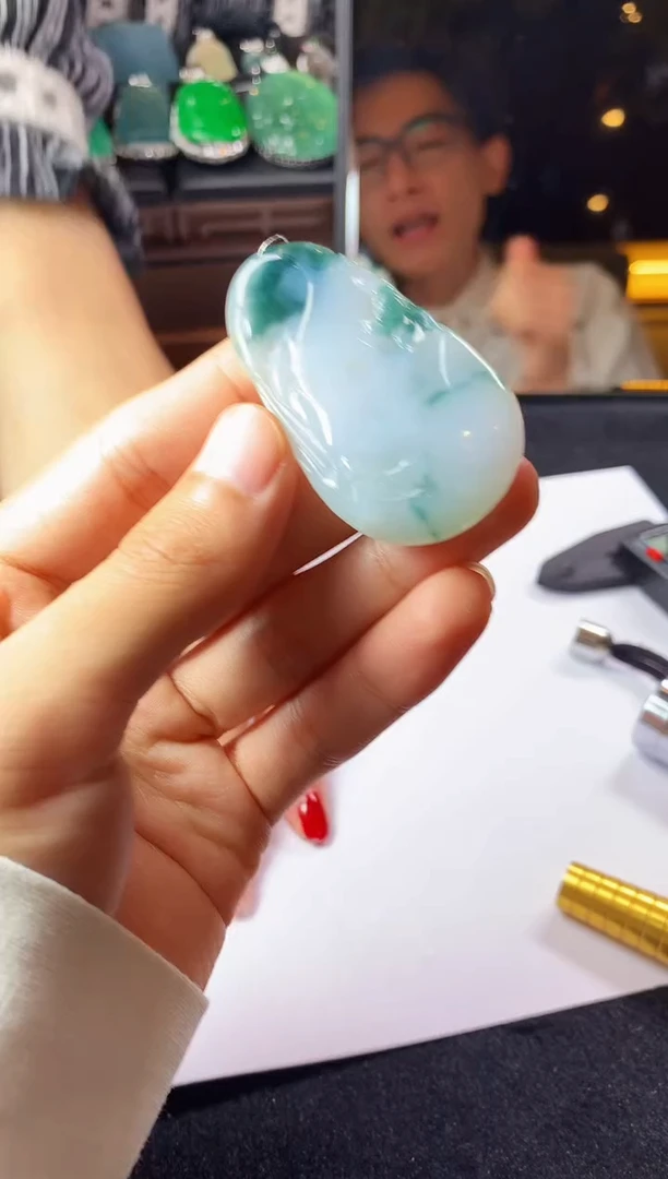 未镶嵌定制翡翠S毛货不退不换