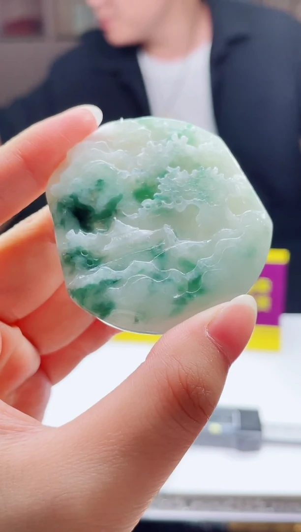 颈饰未镶嵌翡翠翡翠多样性发其一