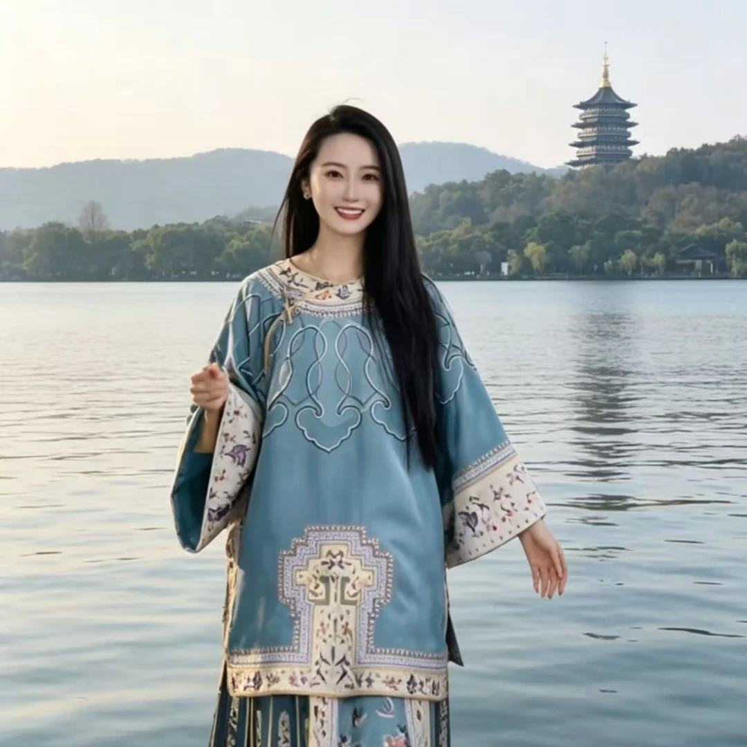 「兰香缘」丽古龙复古中国风原创日常百搭设计感刺绣女装上衣